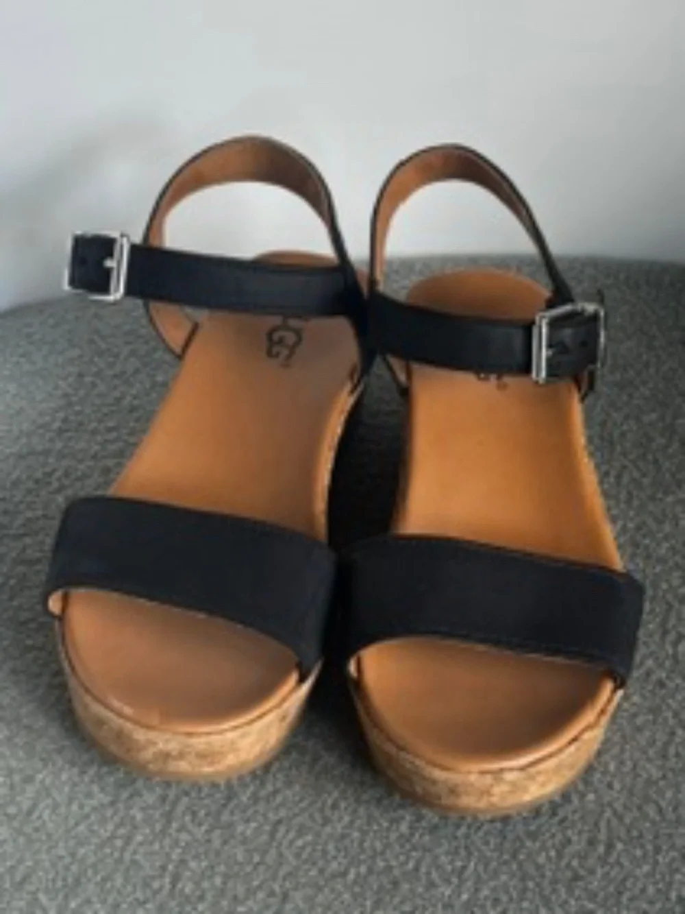 UGG Kids Girl's Wedge‎ Sandals Milley Black